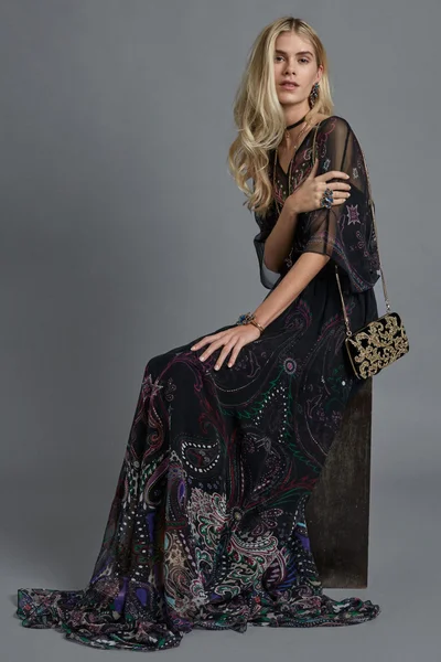 Look 3